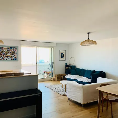 Tres Bel Renove, Grande Terrasse Vue Appartement Marseille
